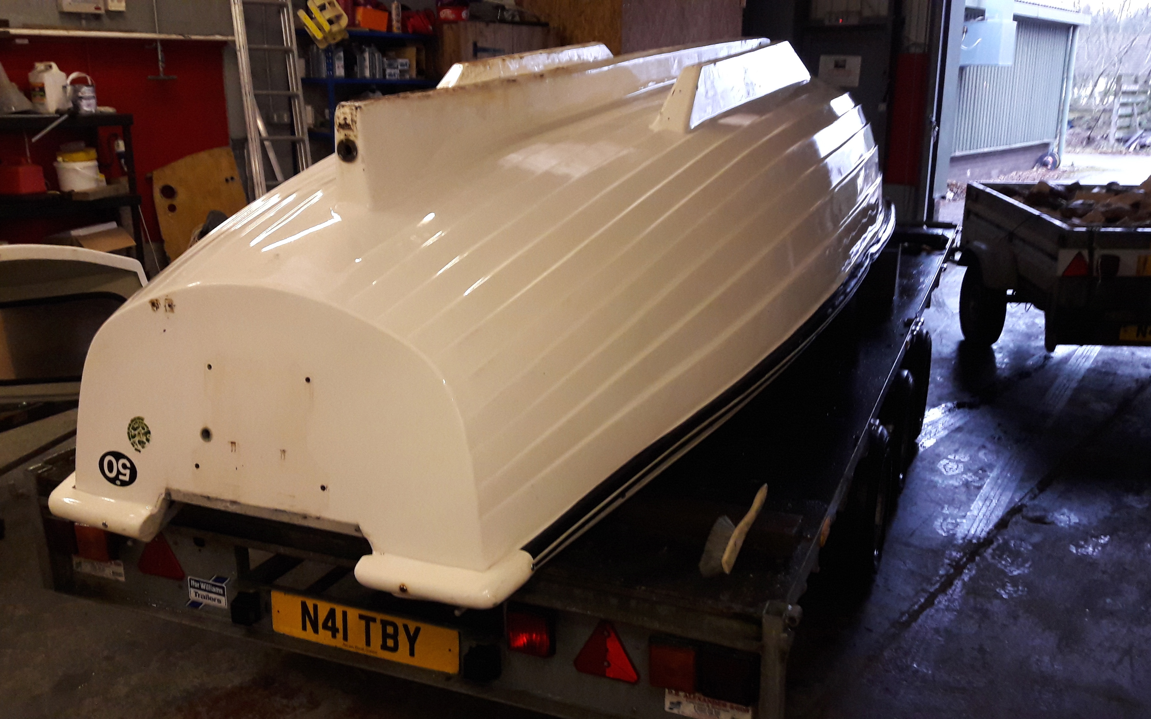 Arran 16 Boat — keel band removal and chemical clean with Oxalic acid