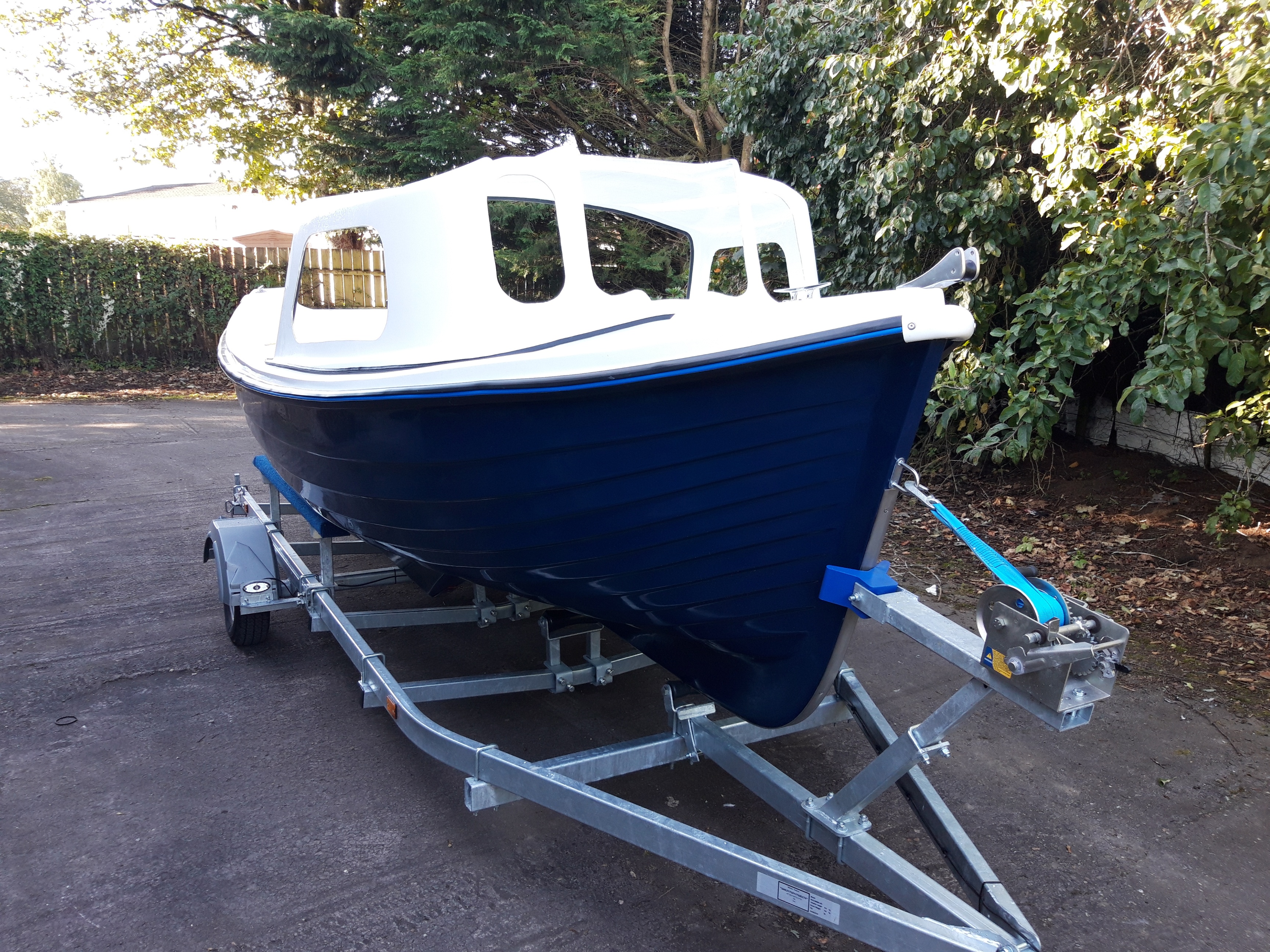 Blue Hulled Arran 16 Build.